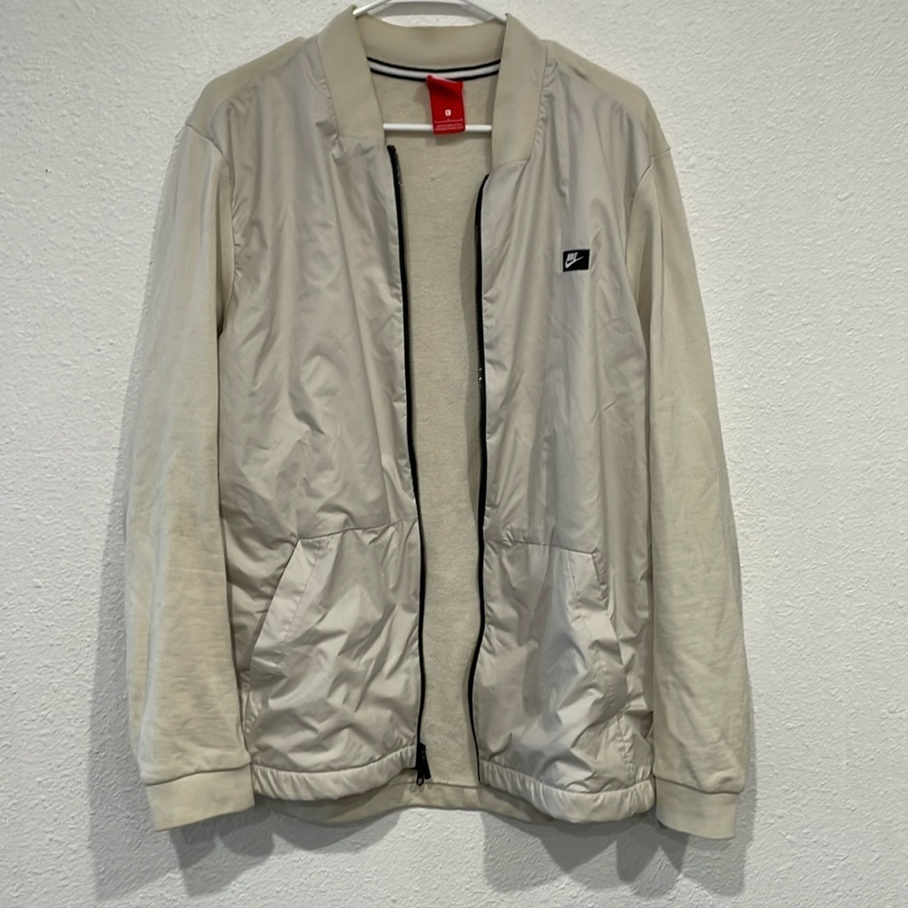 Nike polyester beige jacket sz L zip up